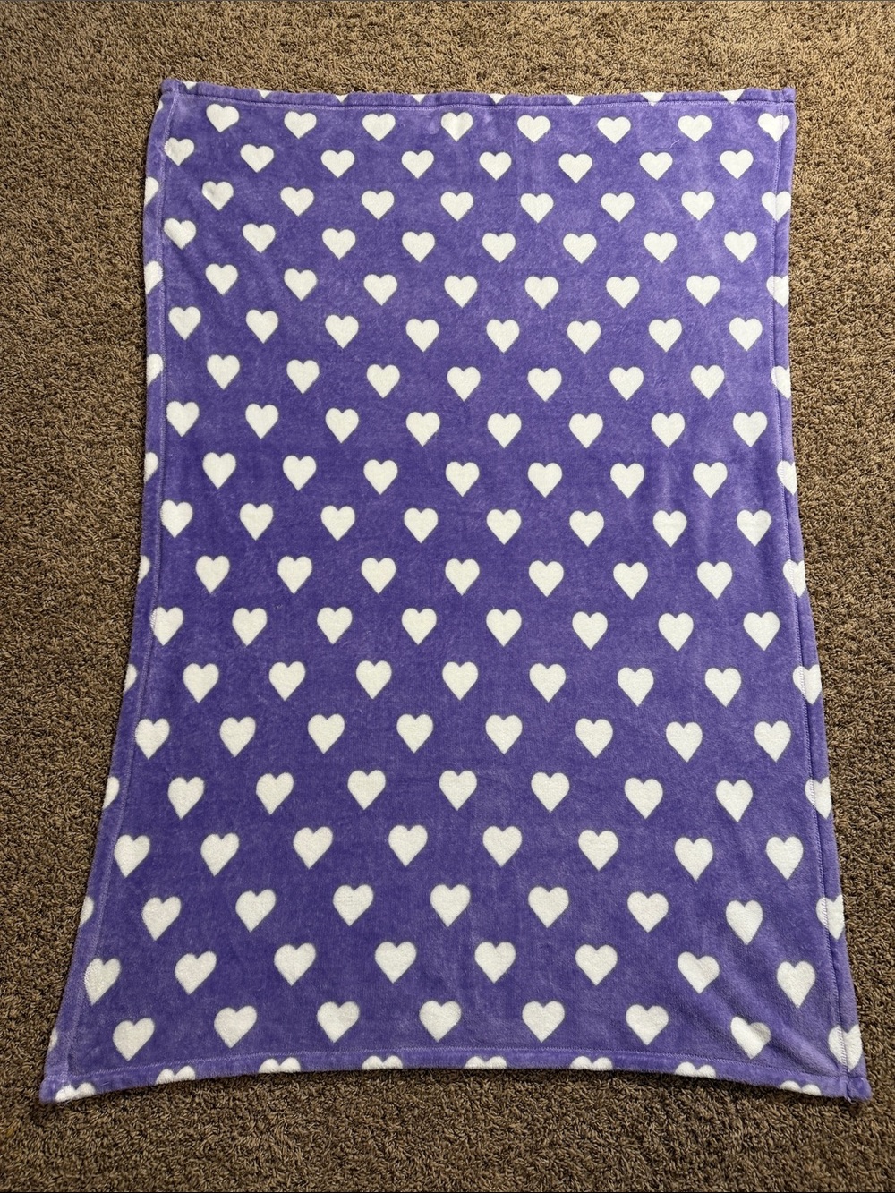 Source Unknown Purple Throw with White Heart Print